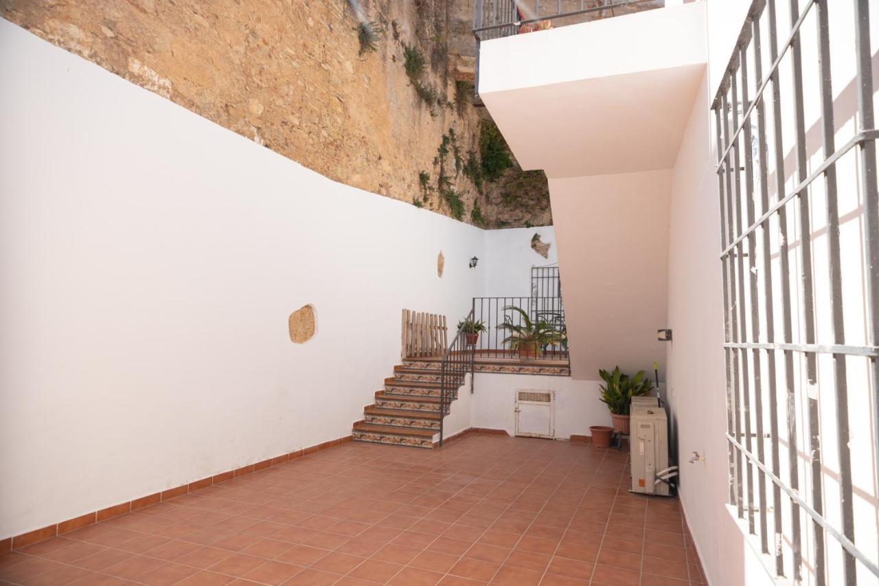 Casa Con Parking A 500M Del Tajo De Ronda Apartment Exterior photo
